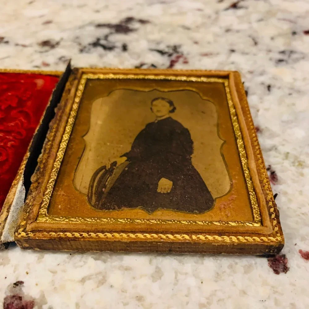 Superb Masterpiece Half Plate of Young Woman Ambrotype DAGUERREOTYPE